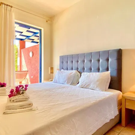 Pelagos With Private Pool By Dadovillas Mparmpati